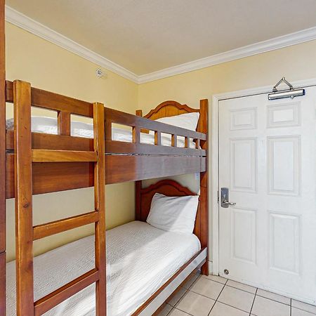 Emerald Beach Resort 2131 Панама Сити Бийч Екстериор снимка