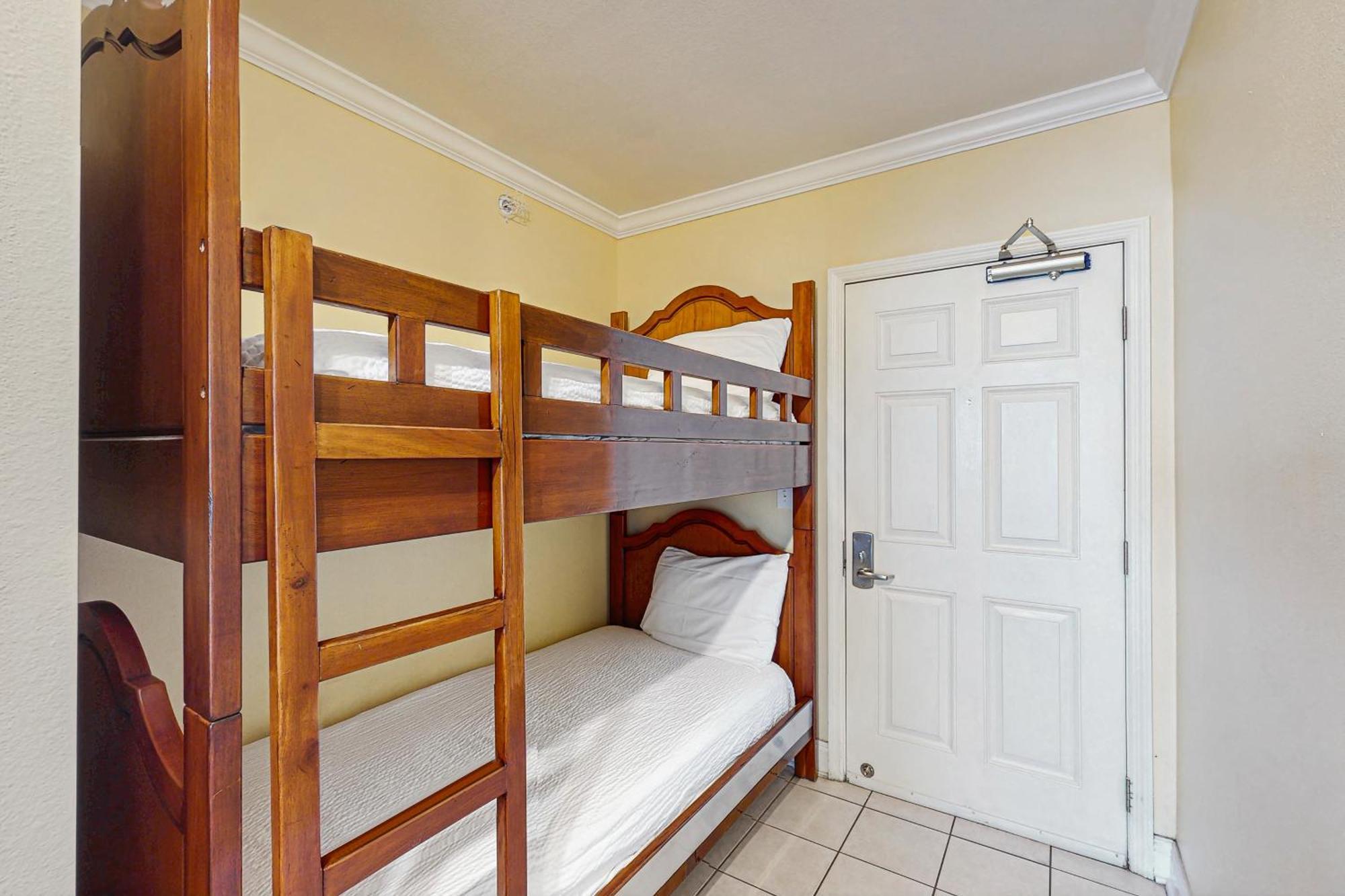 Emerald Beach Resort 2131 Панама Сити Бийч Екстериор снимка